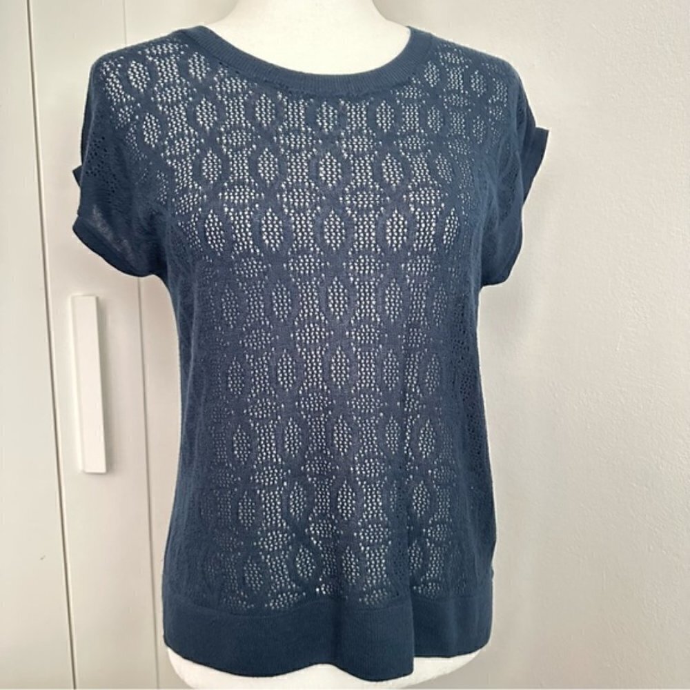 Banana Republic Blue Crochet Cap Sleeve Knit Crew neck Top Size XS
